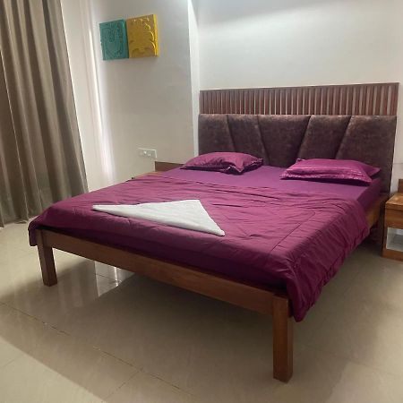 Royal Nest Premium Ξενοδοχείο Πούνε Εξωτερικό φωτογραφία