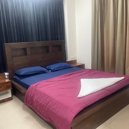 Royal Nest Premium Ξενοδοχείο Πούνε Εξωτερικό φωτογραφία