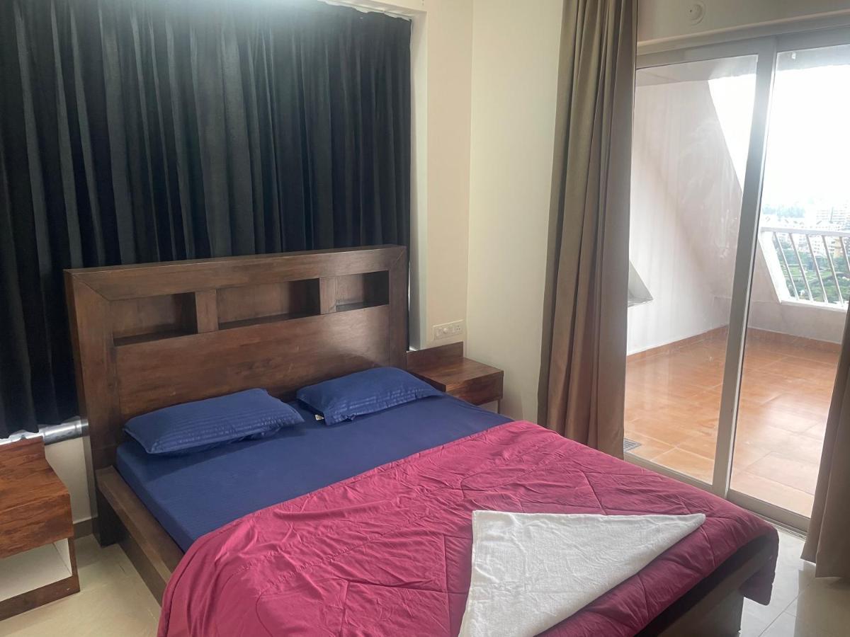 Royal Nest Premium Ξενοδοχείο Πούνε Εξωτερικό φωτογραφία