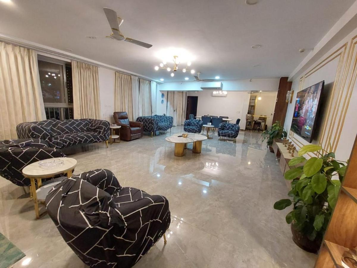 Royal Nest Premium Ξενοδοχείο Πούνε Εξωτερικό φωτογραφία